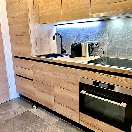 Apartment De